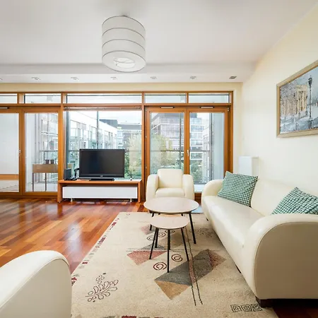 Apartment Arkadia Urban By Bookinghost *
